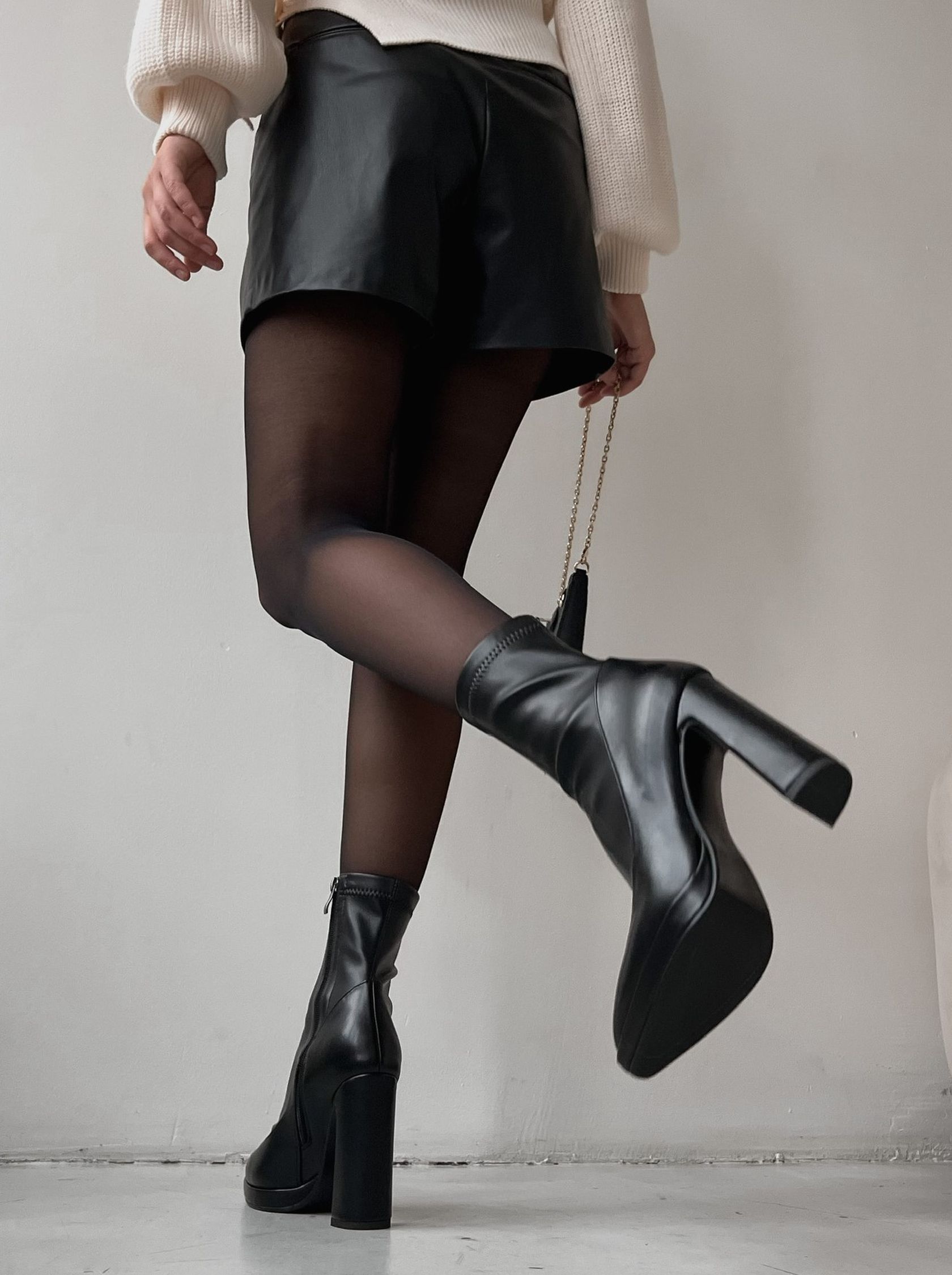 line-photo