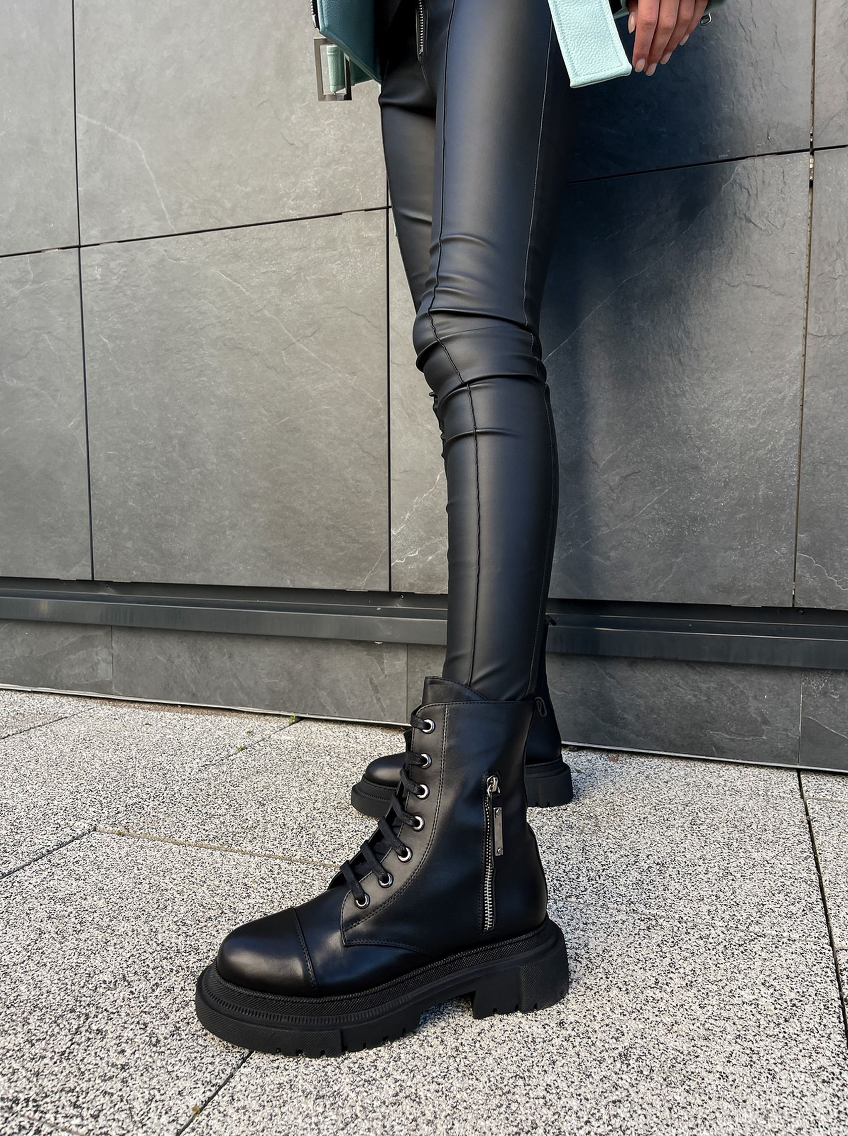 line-photo
