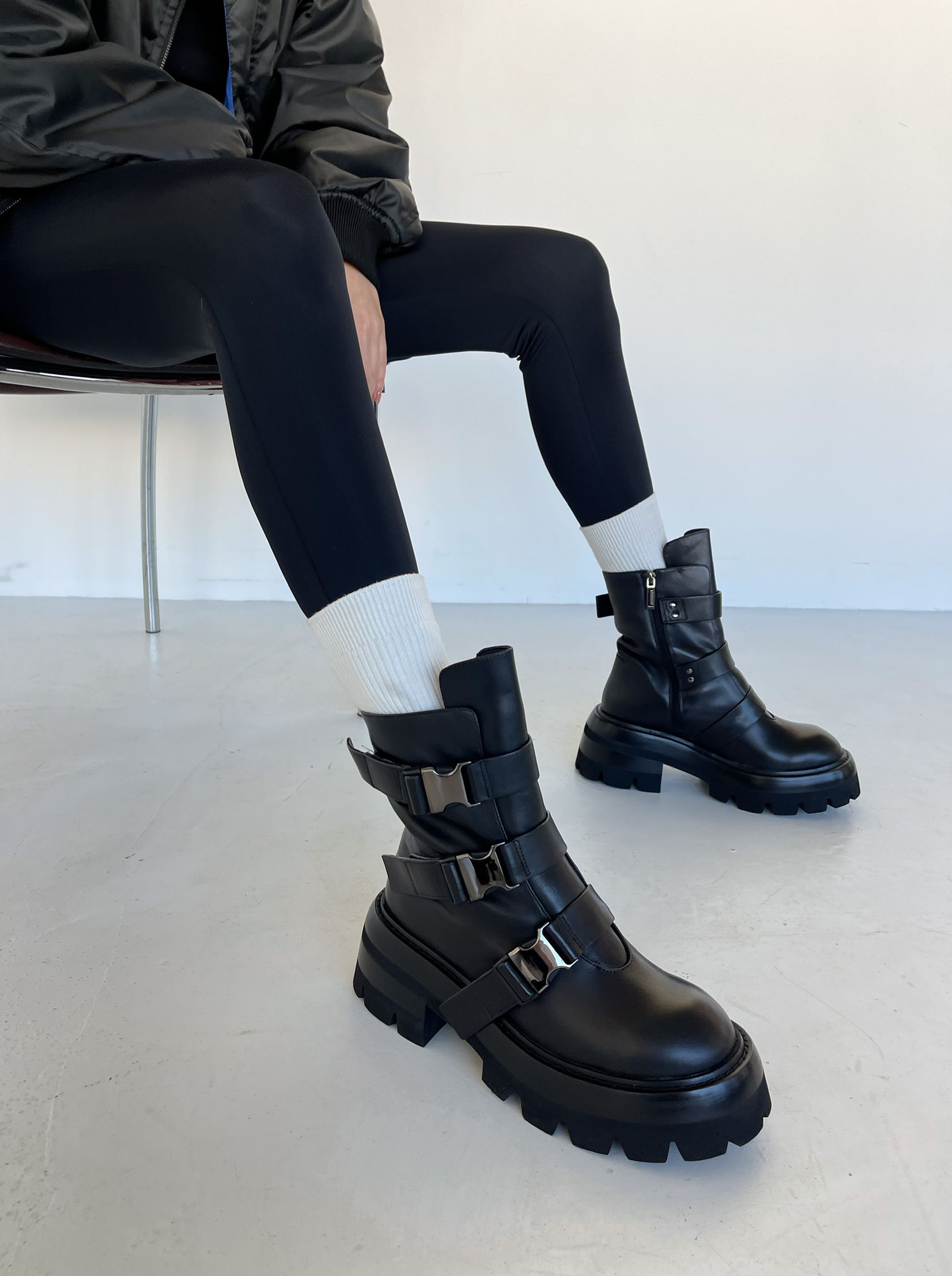 line-photo